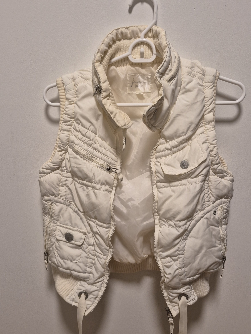 Cream Quilted Puffer Vest - Lightweight Warmth